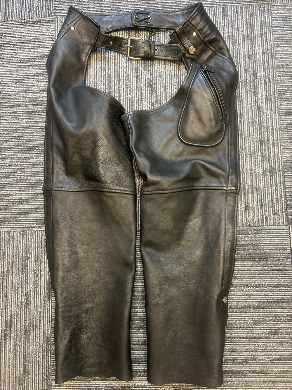 Milwaukee Men’s Black Leather Motorcycle Riding Chaps Size M